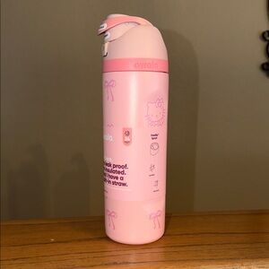 Owala Hello Kitty Pink Insulated Water Bottle